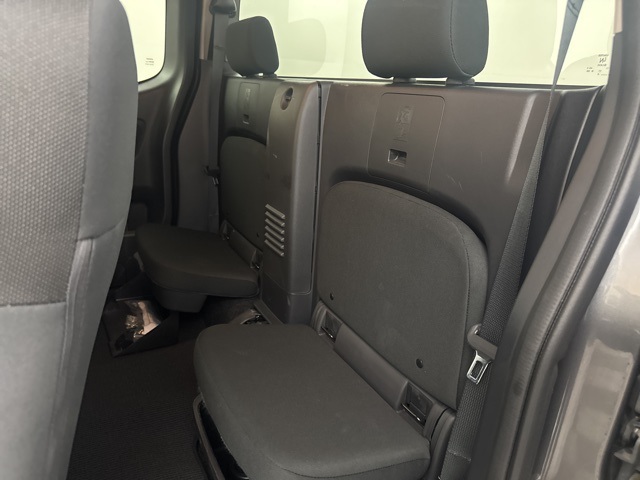 2024 Gun Metallic Nissan Frontier SV 4X4 Truck