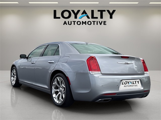 2016 Chrysler 300