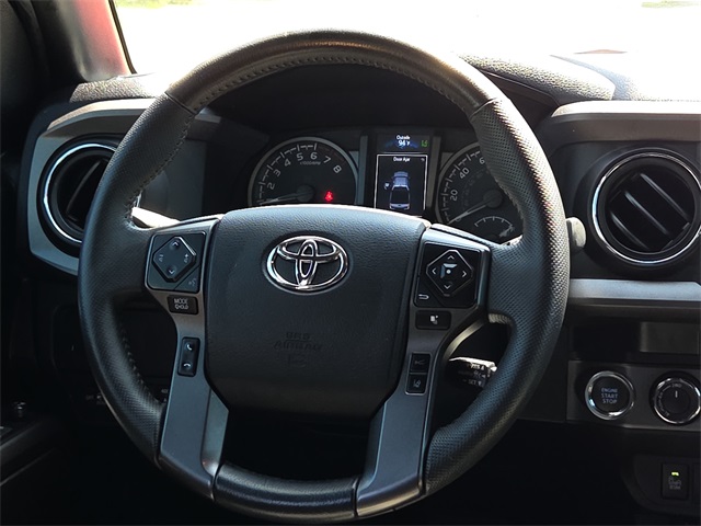 2021 Toyota Tacoma TRD Off-Road photo 12