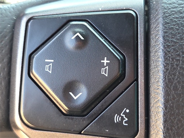 2021 Toyota Tacoma TRD Off-Road photo 22