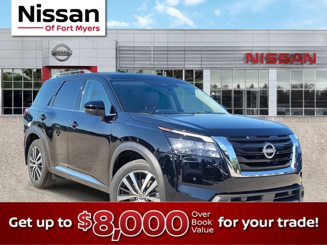 2025 Super Black Nissan Pathfinder Platinum SUV