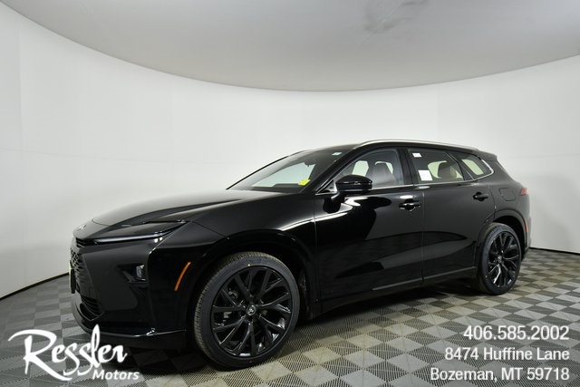 2025 Toyota Crown Signia Limited's photo