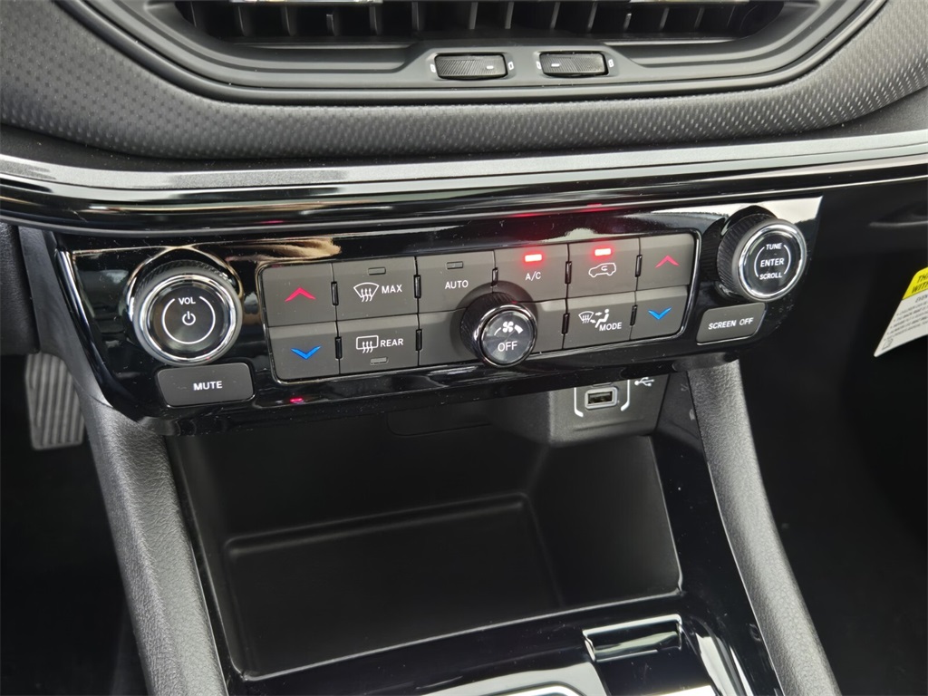 new 2026 Jeep Compass car, priced at $30,700