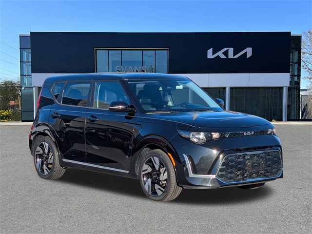 2023 Kia Soul GT-Line's photo