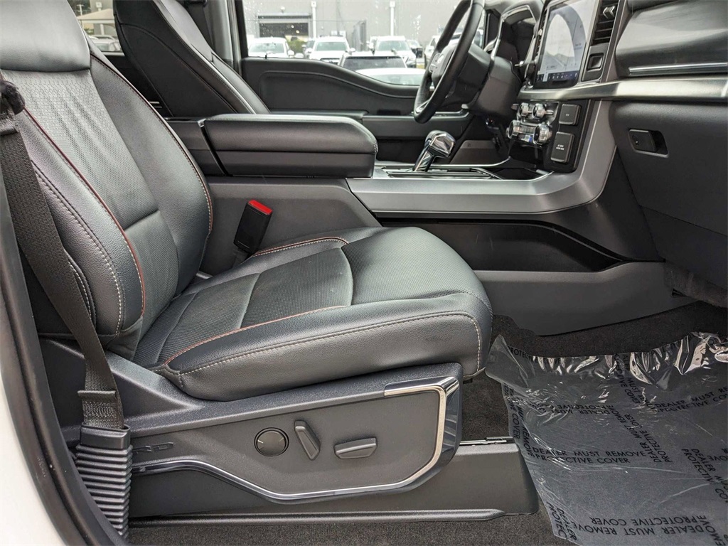 2023 Ford F-150 Lariat photo 25