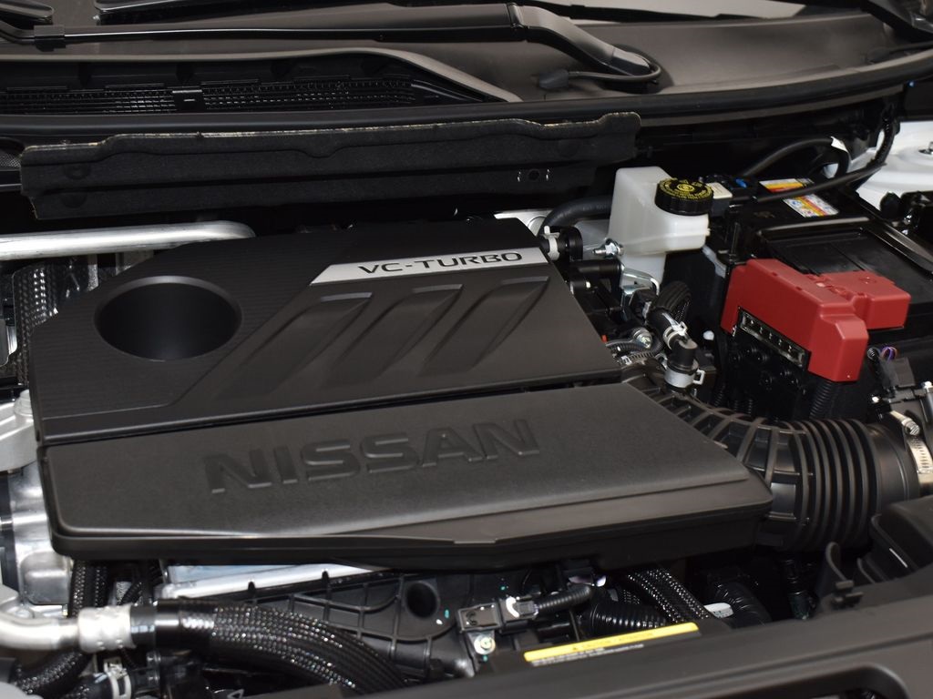 2025 Nissan Rogue SL photo 21
