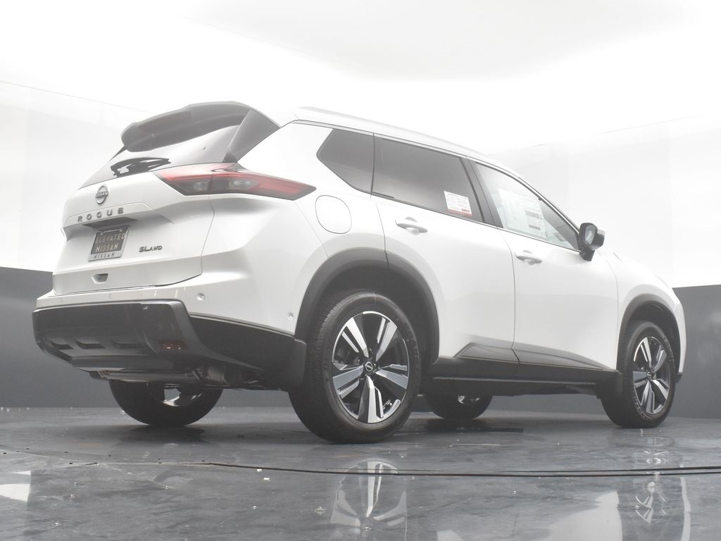 2025 Nissan Rogue SL photo 27