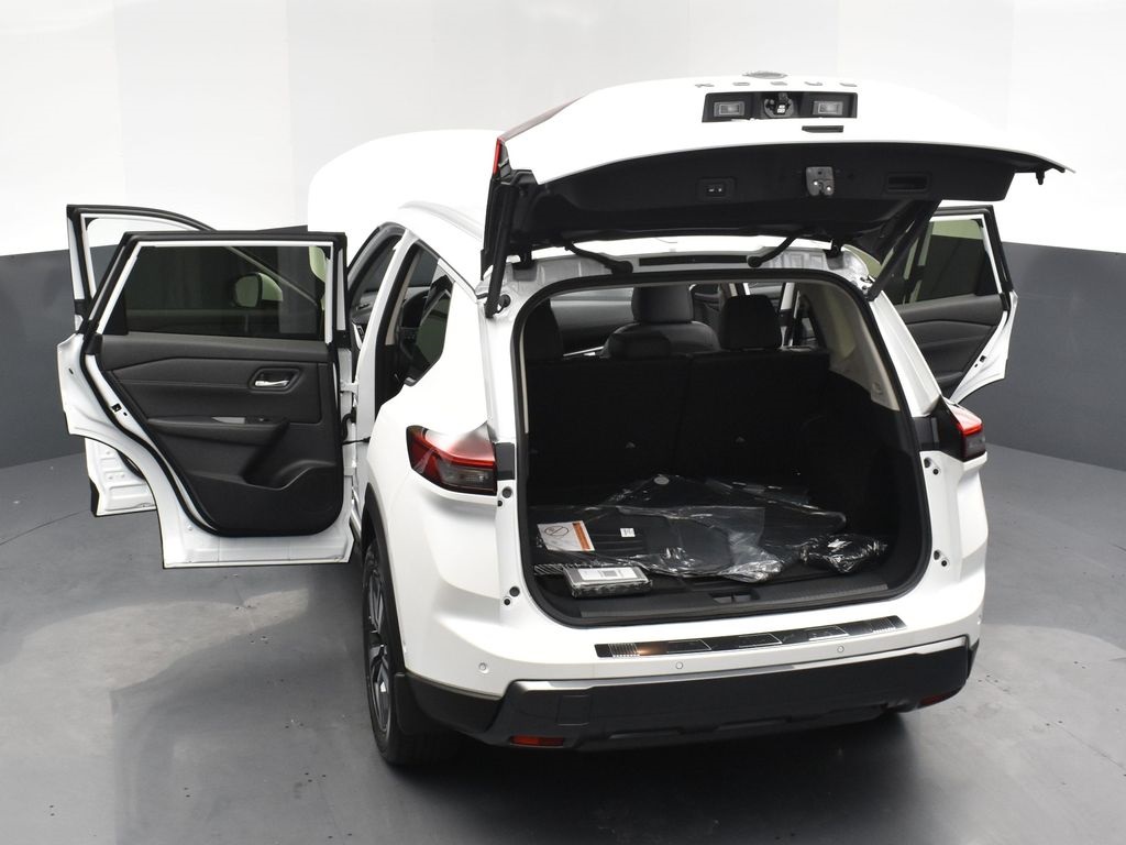 2025 Nissan Rogue SL photo 28