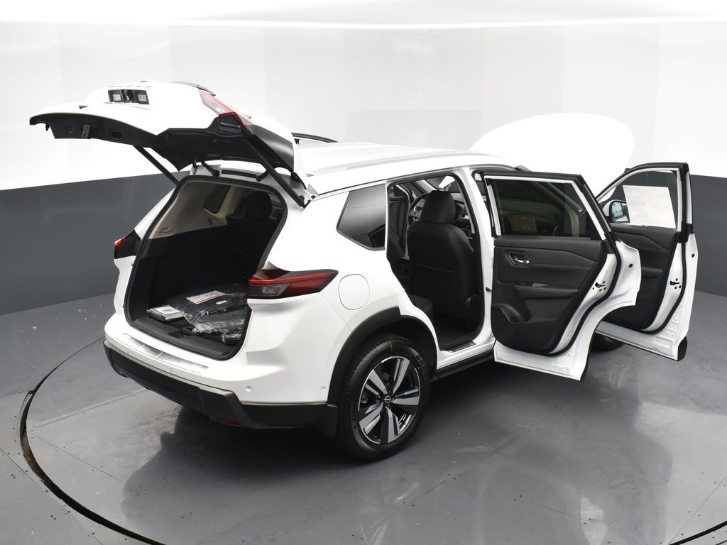 2025 Nissan Rogue SL photo 30