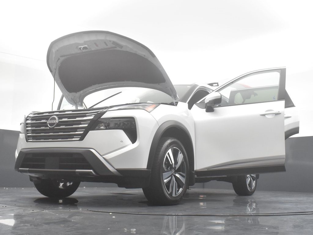 2025 Nissan Rogue SL photo 35
