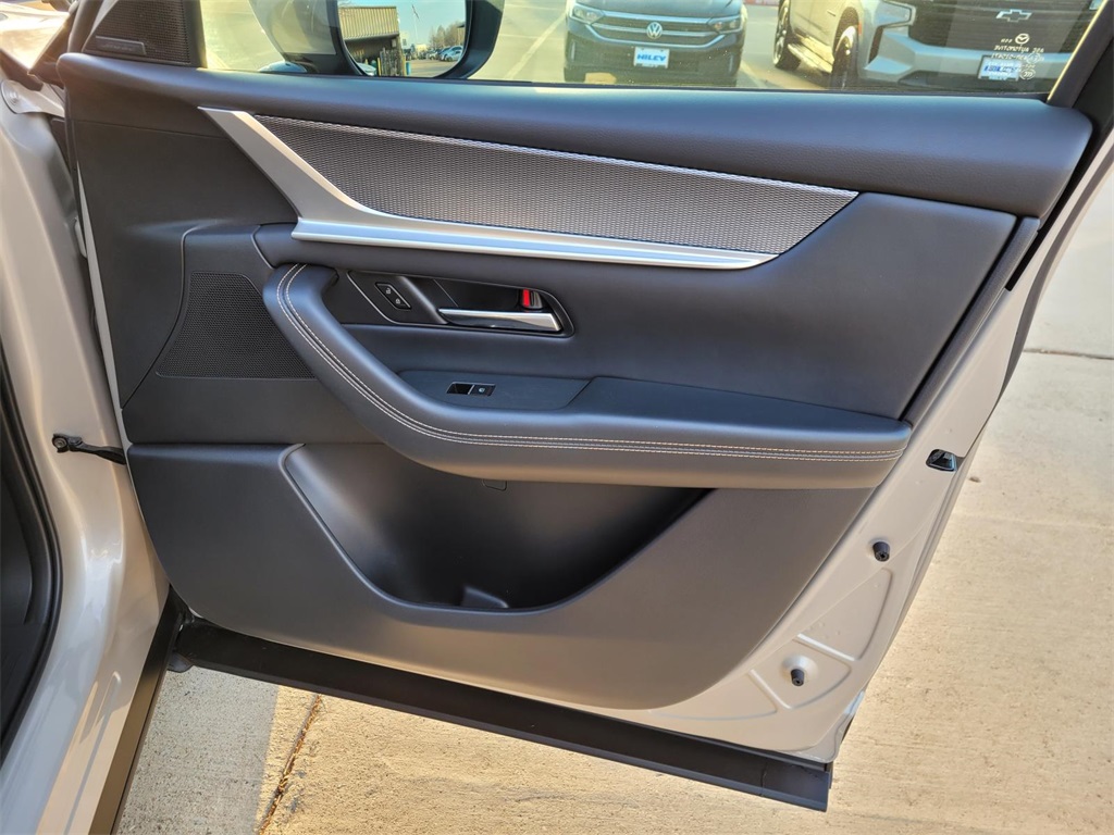 used 2024 Mazda CX-90 PHEV car, priced at $33,200