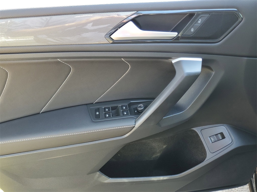 used 2024 Volkswagen Tiguan car, priced at $19,785