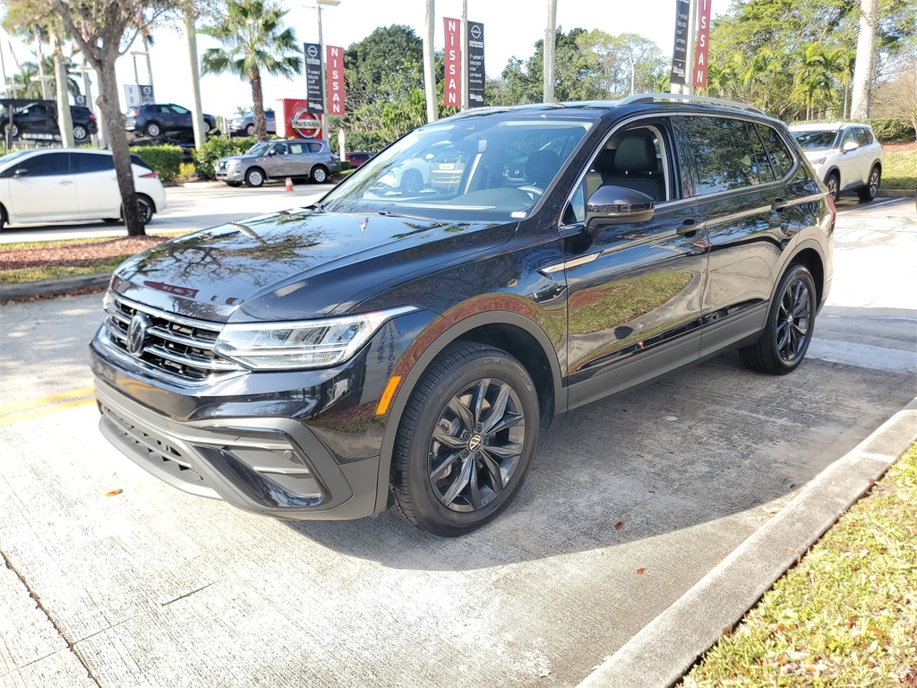 used 2024 Volkswagen Tiguan car, priced at $19,785
