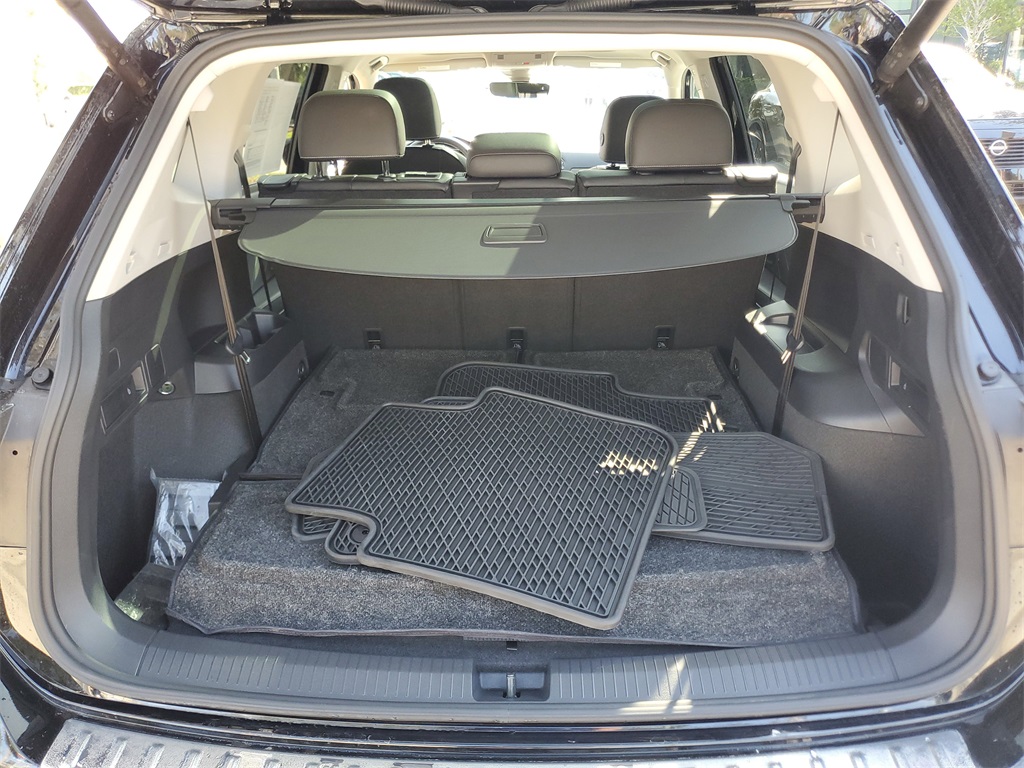 used 2024 Volkswagen Tiguan car, priced at $19,785