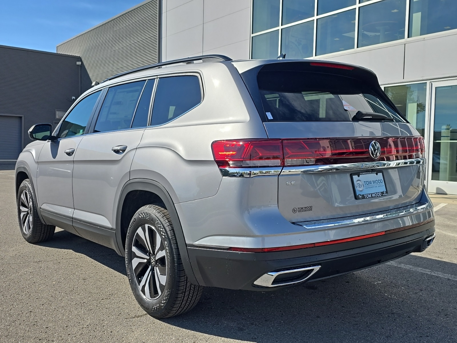 new 2026 Volkswagen Atlas car, priced at $39,734