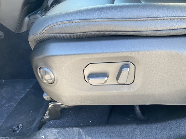 new 2026 Jeep Wrangler car, priced at $46,676