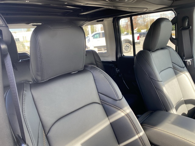 new 2026 Jeep Wrangler car, priced at $46,676