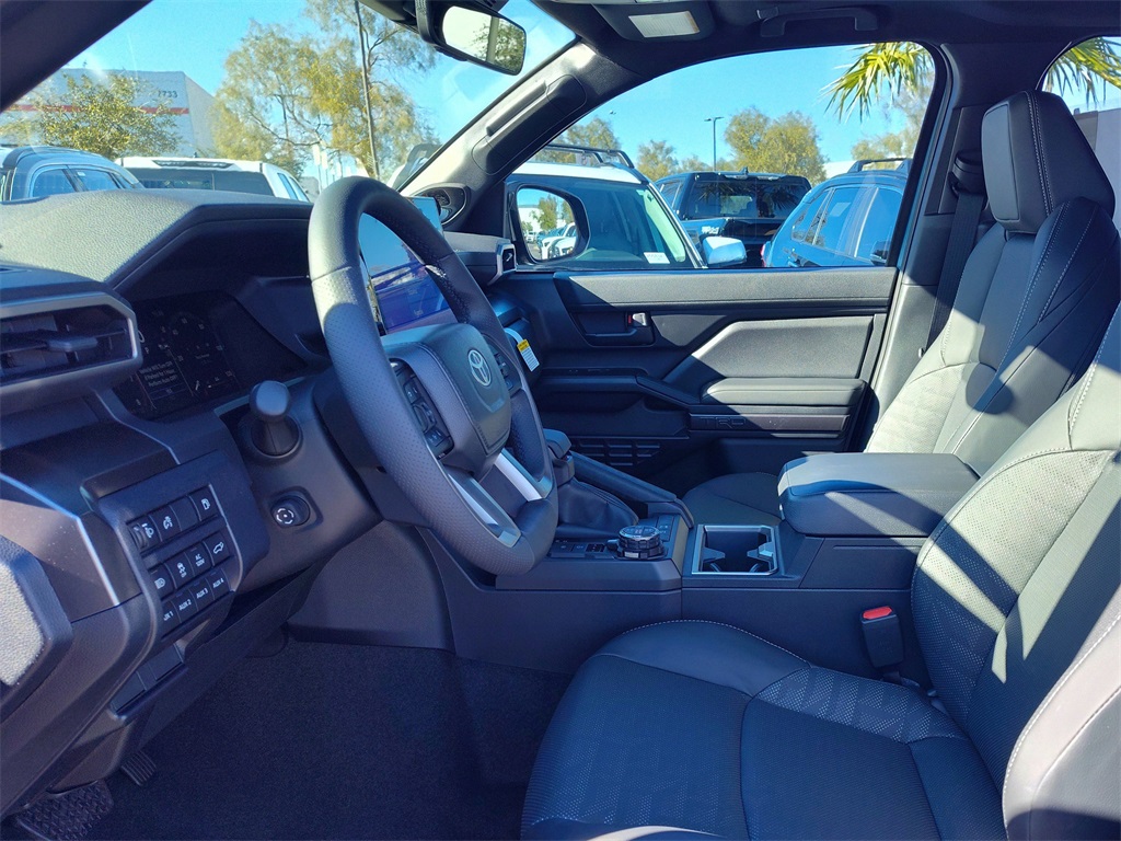 2025 Toyota 4Runner TRD Off-Road Premium photo 3