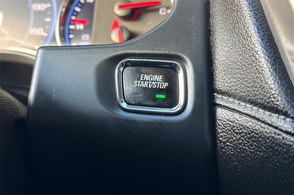 used 2021 GMC Acadia car, priced at $25,913