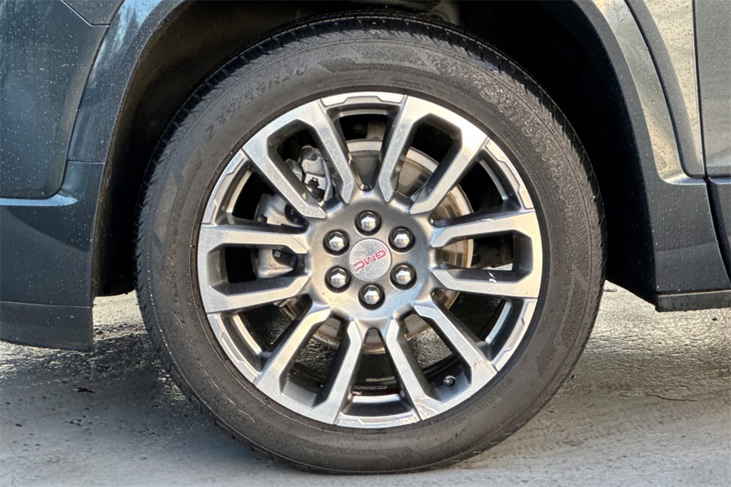 used 2021 GMC Acadia car, priced at $25,913