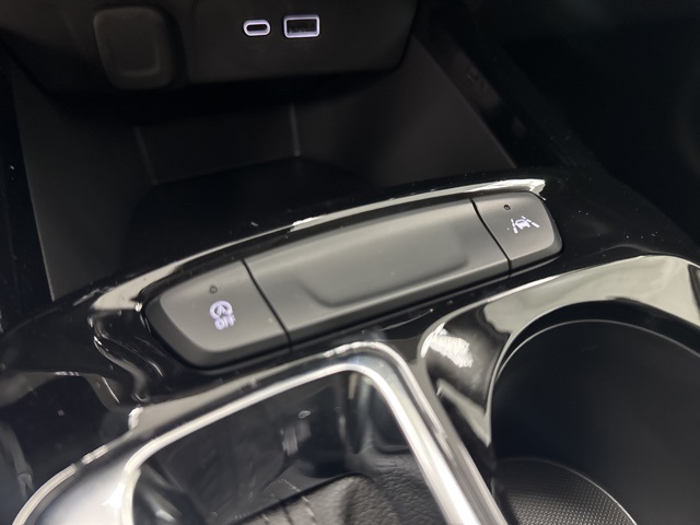 new 2026 Chevrolet Trax car, priced at $25,885