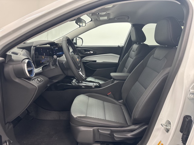 new 2026 Chevrolet Trax car, priced at $25,885