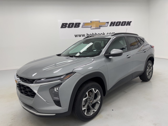 used 2024 Chevrolet Trax car, priced at $21,763