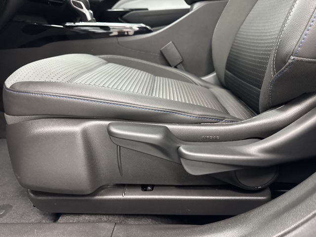 used 2024 Chevrolet Trax car, priced at $21,763