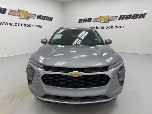 used 2024 Chevrolet Trax car, priced at $21,763