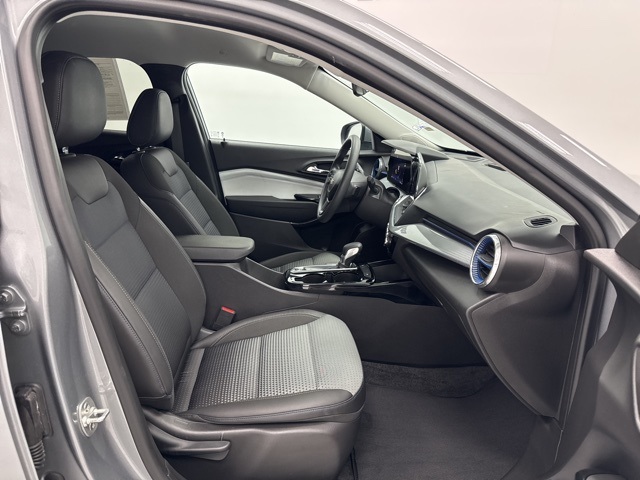 used 2024 Chevrolet Trax car, priced at $21,763