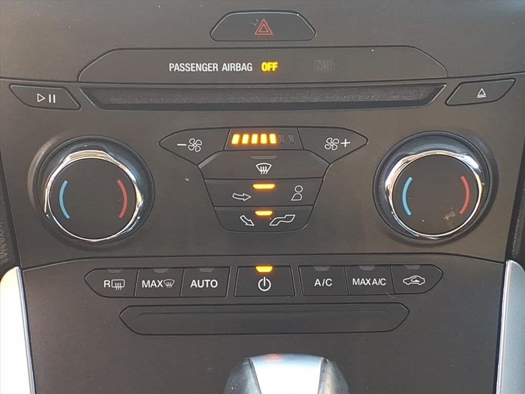 used 2017 Ford Edge car, priced at $9,900