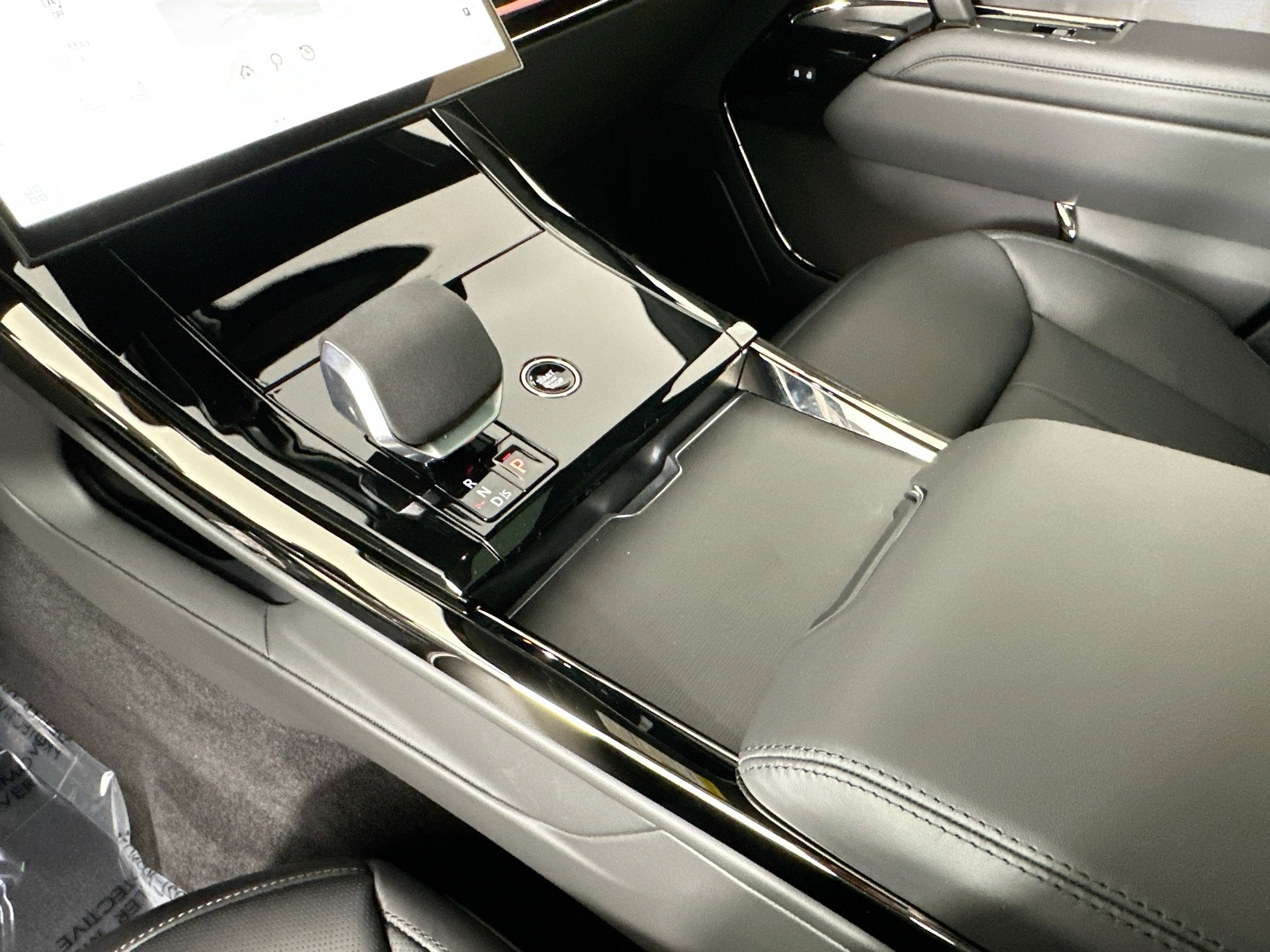 new 2026 Land Rover Range Rover Sport car, priced at $104,750