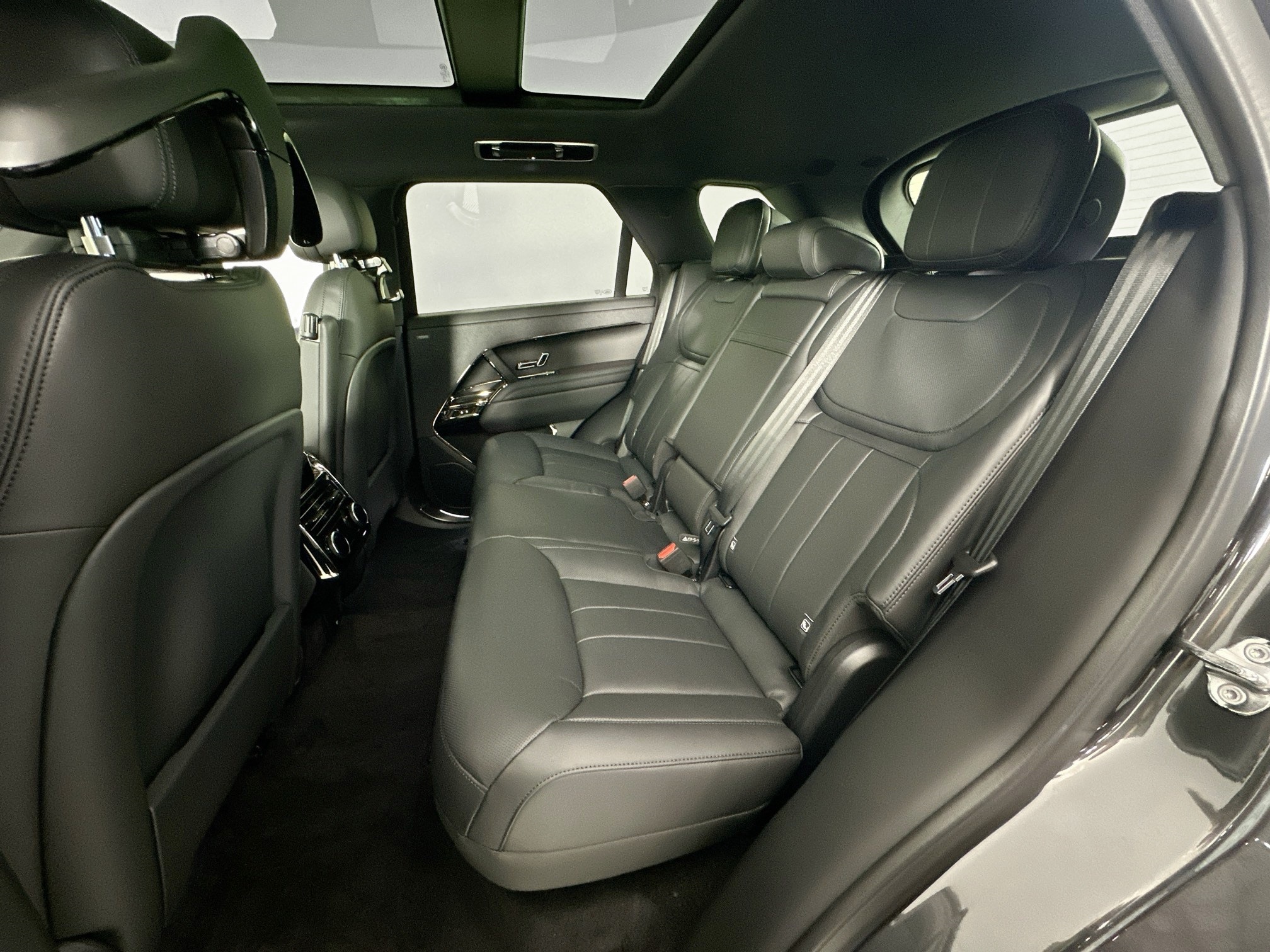 new 2026 Land Rover Range Rover Sport car, priced at $104,750