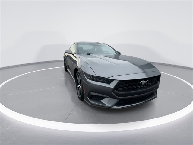 2025 Ford Mustang EcoBoost photo 2