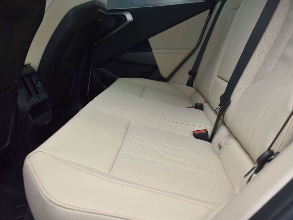 2025 Alpine White BMW X3 30 xDrive AWD SUV