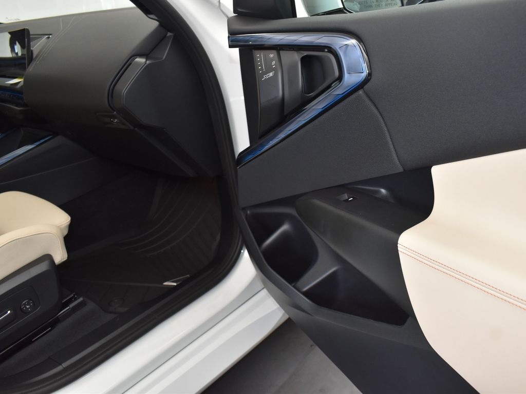 2025 Alpine White BMW X3 30 xDrive AWD SUV