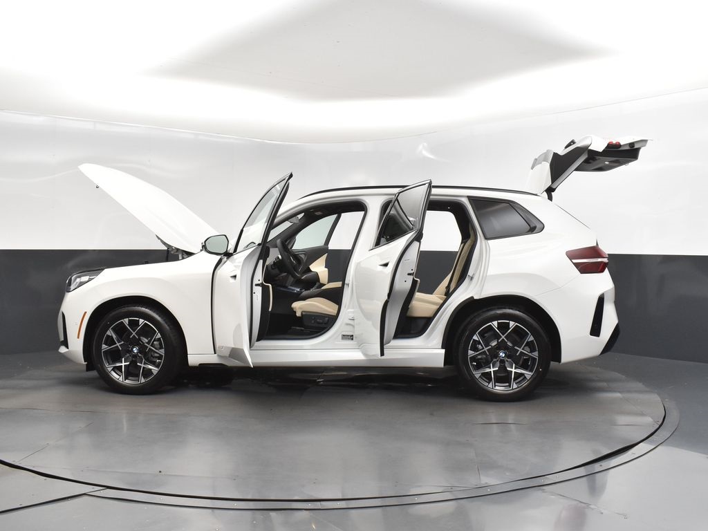 2025 Alpine White BMW X3 30 xDrive AWD SUV