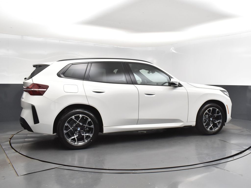 2025 Alpine White BMW X3 30 xDrive AWD SUV