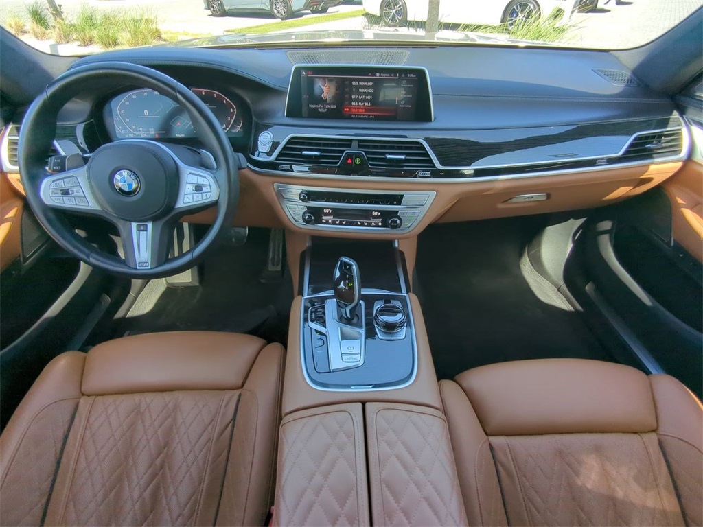 2021 Bmw 750i xDrive photo 15