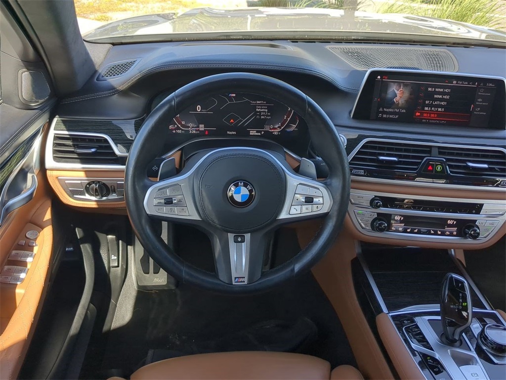 2021 Bmw 750i xDrive photo 16