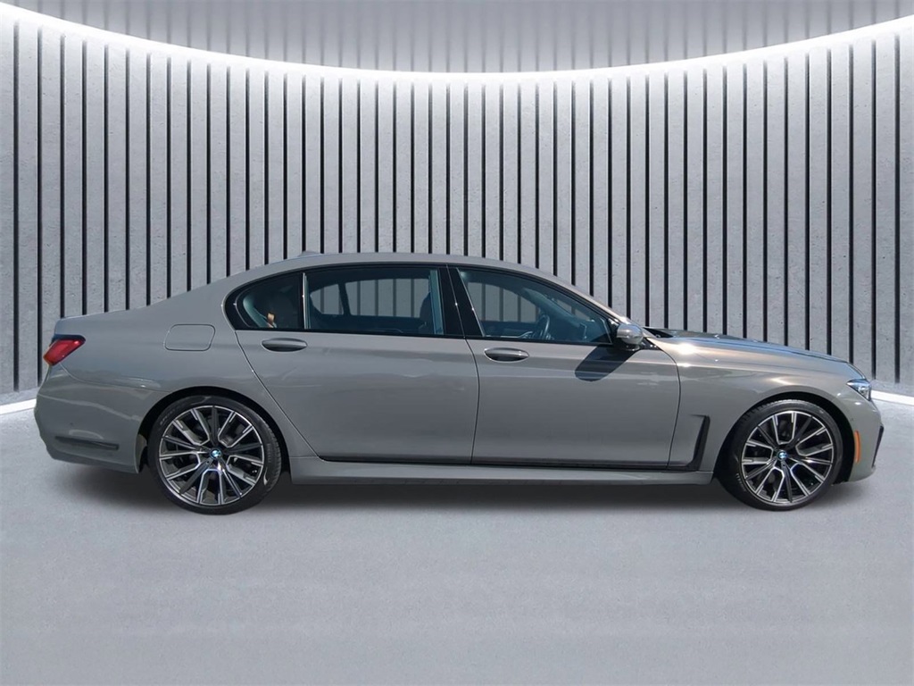 2021 Bmw 750i xDrive photo 3