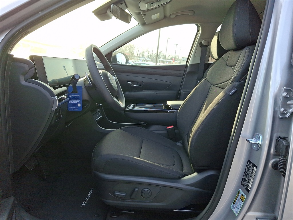 new 2026 Hyundai Tucson Hybrid car, priced at $35,782