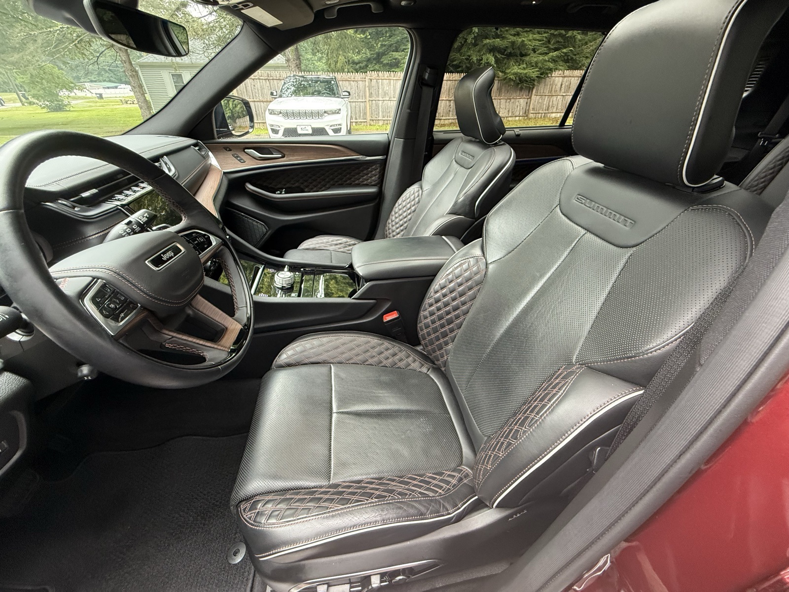 2022 Velvet Red Pearlcoat Jeep Grand Cherokee L Summit 4X4 SUV