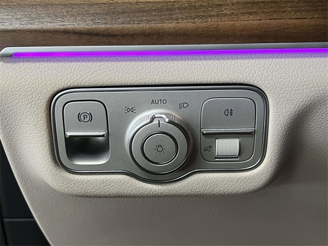 used 2024 Mercedes-Benz GLE car, priced at $56,991