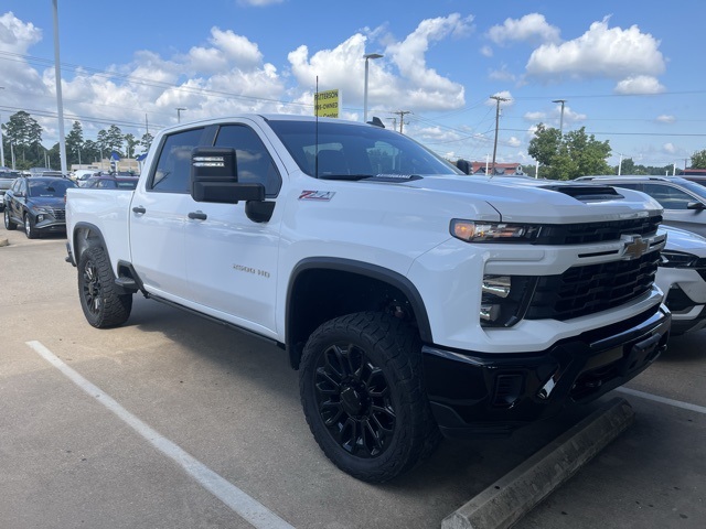 2024 Chevrolet Silverado 2500HD Custom