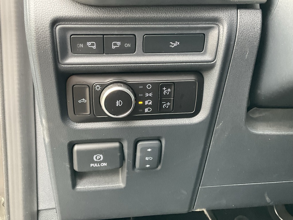 2023 Ford F-150 Lariat photo 11