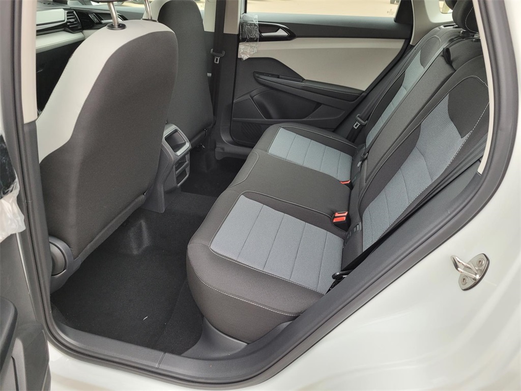 new 2026 Volkswagen Taos car, priced at $27,547