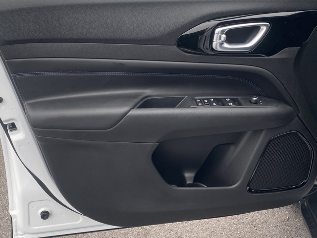 new 2026 Jeep Compass car, priced at $27,927