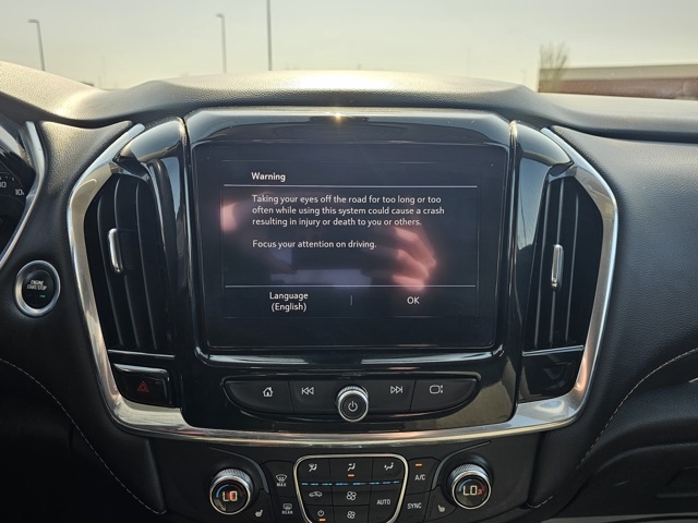 2020 Chevrolet Traverse LT Cloth