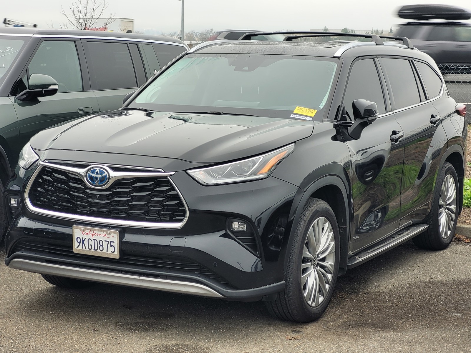 2024 Toyota Highlander Platinum's photo